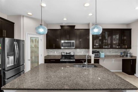 Casa en venta en Ocoee, Florida, 4 dormitorios, 255.48 m2 № 1787411 - foto 11