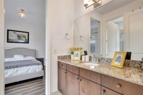 Adosado en alquiler en Boca Raton, Florida, 4 dormitorios, 223.15 m2 № 1975490 - foto 19