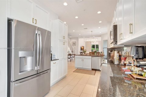 Adosado en alquiler en Boca Raton, Florida, 4 dormitorios, 223.15 m2 № 1975490 - foto 11