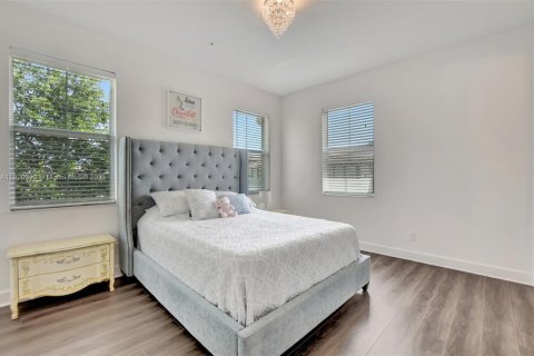 Adosado en alquiler en Boca Raton, Florida, 4 dormitorios, 223.15 m2 № 1975490 - foto 25