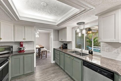 Casa en venta en Saint Petersburg, Florida, 3 dormitorios, 169.55 m2 № 2383342 - foto 9