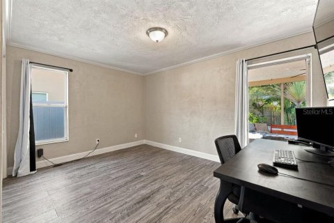 Casa en venta en Saint Petersburg, Florida, 3 dormitorios, 169.55 m2 № 2383342 - foto 26