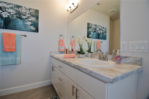 Casa en venta en Bell, Florida, 3 dormitorios, 142.98 m2 № 1586662 - foto 20