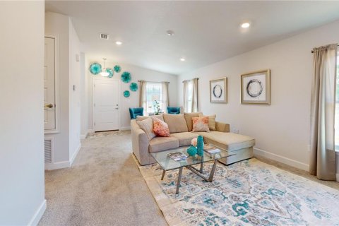 Casa en venta en Bell, Florida, 3 dormitorios, 142.98 m2 № 1586662 - foto 6