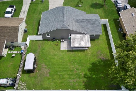 House in Kissimmee, Florida 2 bedrooms, 72.65 sq.m. № 1843896 - photo 16