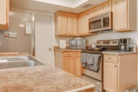 House in Kissimmee, Florida 2 bedrooms, 72.65 sq.m. № 1843896 - photo 4
