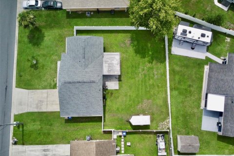 House in Kissimmee, Florida 2 bedrooms, 72.65 sq.m. № 1843896 - photo 15