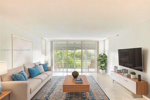 Condo in Pompano Beach, Florida, 3 bedrooms  № 1874817 - photo 13