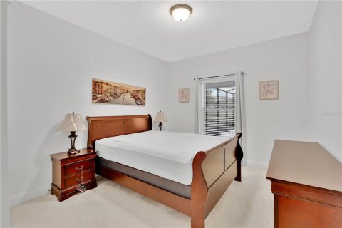 Casa en venta en Orlando, Florida, 5 dormitorios, 293.2 m2 № 1899355 - foto 14