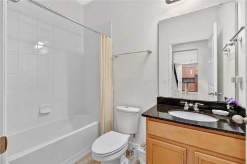 Casa en venta en Orlando, Florida, 5 dormitorios, 293.2 m2 № 1899355 - foto 15