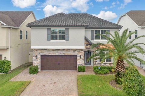 Casa en venta en Orlando, Florida, 5 dormitorios, 293.2 m2 № 1899355 - foto 4