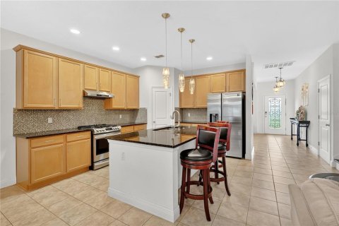 Casa en venta en Orlando, Florida, 5 dormitorios, 293.2 m2 № 1899355 - foto 6