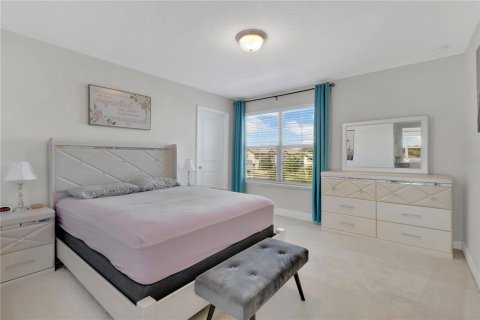 Casa en venta en Orlando, Florida, 5 dormitorios, 293.2 m2 № 1899355 - foto 25