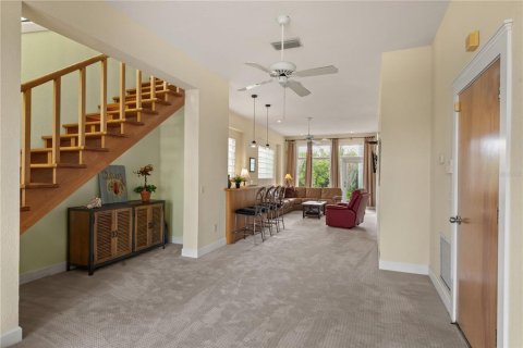 House in New Smyrna Beach, Florida 4 bedrooms, 230.03 sq.m. № 1781036 - photo 6