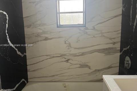 Купить кондоминиум в Майами-Бич, Флорида 2 спальни, 83.52м2, № 1922520 - фото 6