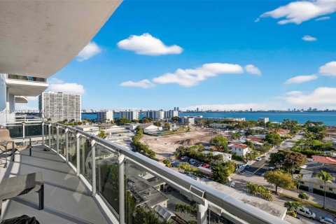 Condominio en venta en North Bay Village, Florida, 2 dormitorios, 161.19 m2 № 2027848 - foto 25