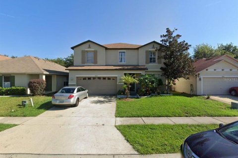 Villa ou maison à Clermont, Floride 4 chambres, 269.97 m2 № 2412675