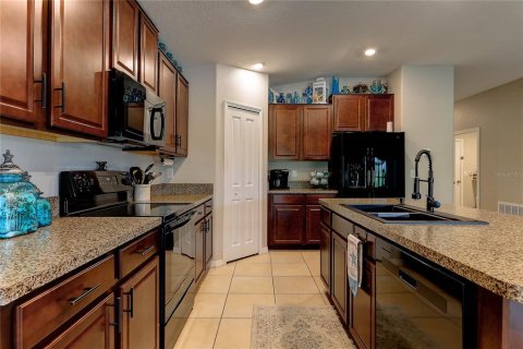 House in Wimauma, Florida 4 bedrooms, 179.77 sq.m. № 1843604 - photo 22