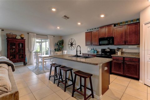 House in Wimauma, Florida 4 bedrooms, 179.77 sq.m. № 1843604 - photo 20