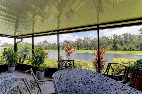 House in Wimauma, Florida 4 bedrooms, 179.77 sq.m. № 1843604 - photo 29