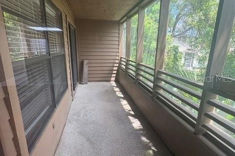 Copropriété à louer à Palm Harbor, Floride: 2 chambres, 97.55 m2 № 2325111 - photo 3