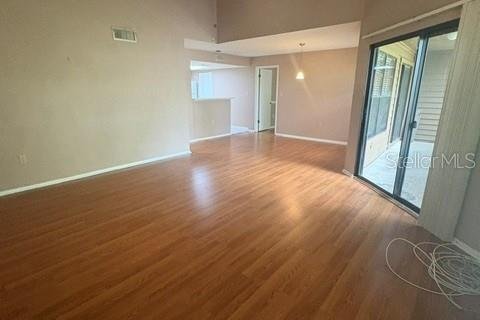 Copropriété à louer à Palm Harbor, Floride: 2 chambres, 97.55 m2 № 2325111 - photo 4