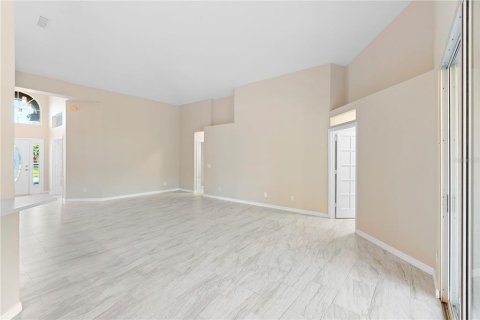 Casa en alquiler en Apopka, Florida, 4 dormitorios, 245.45 m2 № 1906773 - foto 21
