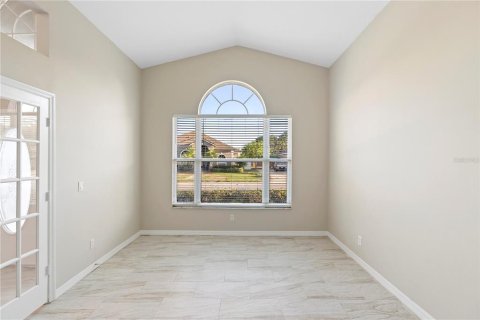 Casa en alquiler en Apopka, Florida, 4 dormitorios, 245.45 m2 № 1906773 - foto 16