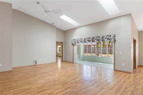 House in Dunnellon, Florida 3 bedrooms, 224.82 sq.m. № 1894483 - photo 10