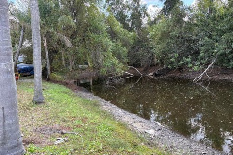 Commercial property in Punta Gorda, Florida 579.06 sq.m. № 2102004 - photo 14