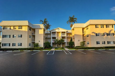 Condominio en venta en Boynton Beach, Florida, 2 dormitorios, 111.48 m2 № 2261767 - foto 24