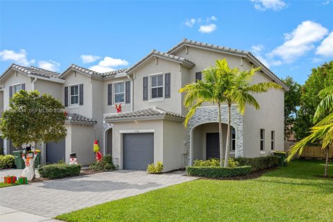 Adosado en venta en Homestead, Florida, 3 dormitorios, 123.65 m2 № 1946925 - foto 2