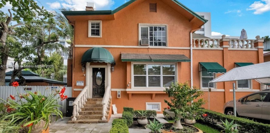 Studio à Miami, Floride № 1957125