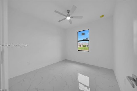 House in Lehigh Acres, Florida 4 bedrooms № 1846297 - photo 29