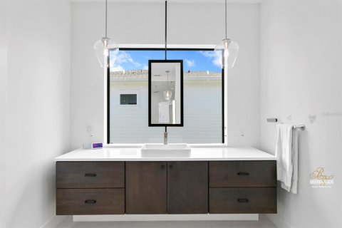 Casa en venta en Tampa, Florida, 5 dormitorios, 447.79 m2 № 1839074 - foto 30