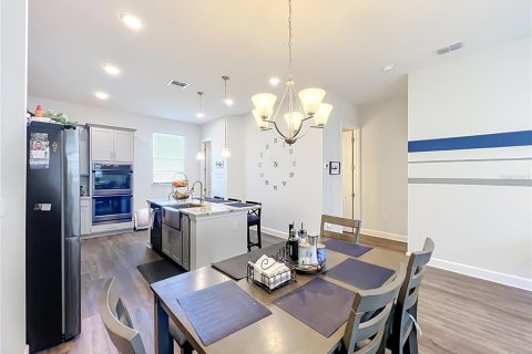 Townhouse in Orlando, Florida 3 bedrooms, 167.04 sq.m. № 2221320 - photo 29