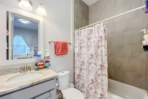 Townhouse in Orlando, Florida 3 bedrooms, 167.04 sq.m. № 2221320 - photo 12