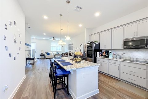 Townhouse in Orlando, Florida 3 bedrooms, 167.04 sq.m. № 2221320 - photo 28