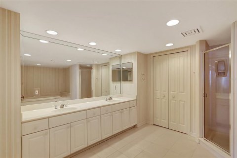 Condo in Hutchinson Island South, Florida, 3 bedrooms  № 1614467 - photo 28