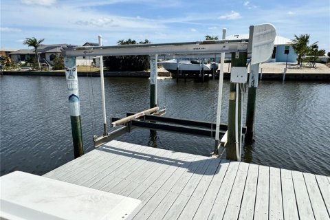 Casa en venta en Port Charlotte, Florida, 3 dormitorios, 136.38 m2 № 1648355 - foto 9