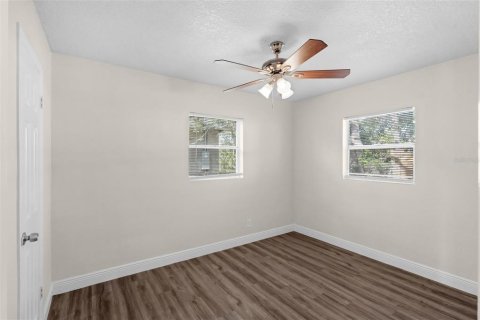 Casa en venta en Orlando, Florida, 3 dormitorios, 125.42 m2 № 1801361 - foto 15