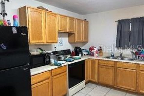 House in Eustis, Florida 2 bedrooms, 85.47 sq.m. № 1247114 - photo 6