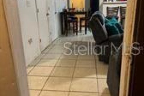 House in Eustis, Florida 2 bedrooms, 85.47 sq.m. № 1247114 - photo 3