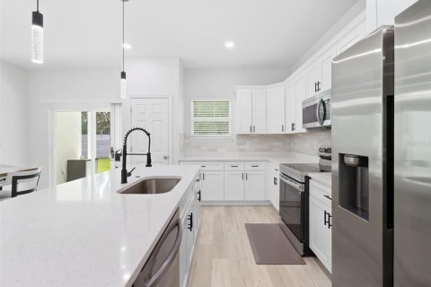Casa en venta en Citrus Springs, Florida, 3 dormitorios, 138.8 m2 № 2384383 - foto 15