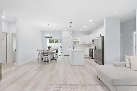 Casa en venta en Citrus Springs, Florida, 3 dormitorios, 138.8 m2 № 2384383 - foto 10