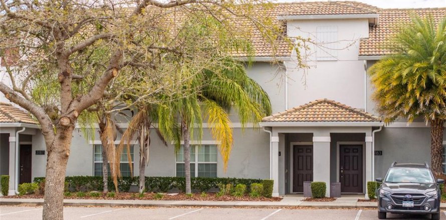 Townhouse in STOREY LAKE in Kissimmee, Florida 4 bedrooms, 177.81 sq.m. № 1539004