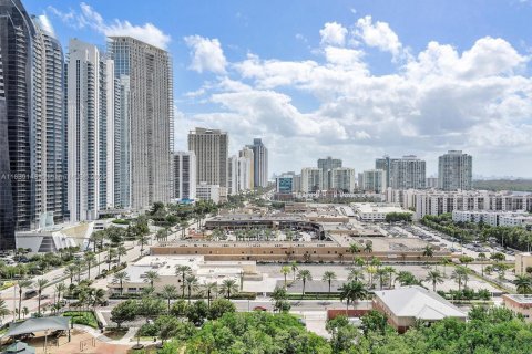 Condo in Sunny Isles Beach, Florida, 3 bedrooms  № 1804581 - photo 2