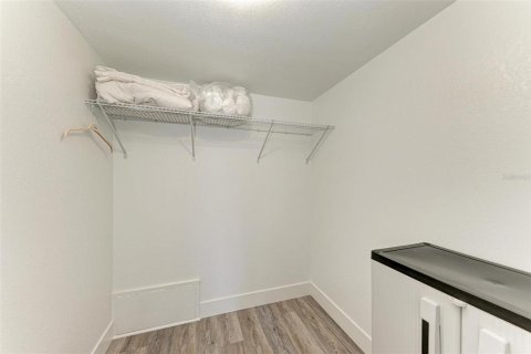 Copropriété à vendre à Sarasota, Floride: 2 chambres, 84.54 m2 № 2314604 - photo 25