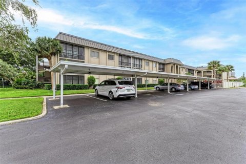 Copropriété à vendre à Sarasota, Floride: 2 chambres, 84.54 m2 № 2314604 - photo 4