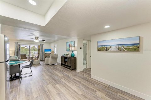 Copropriété à vendre à Sarasota, Floride: 2 chambres, 84.54 m2 № 2314604 - photo 13
